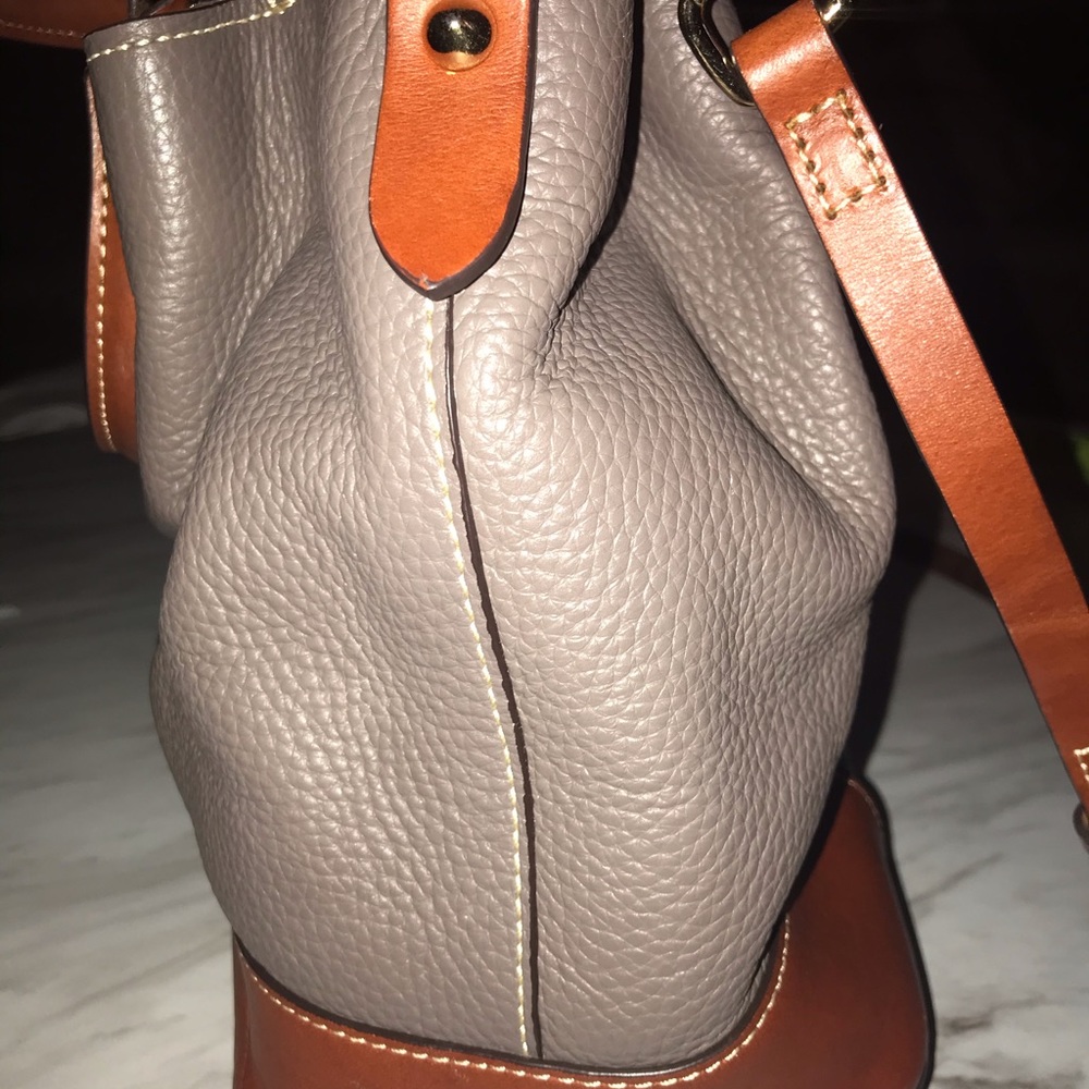 Dooney and Bourke bag - Picture 9 of 16